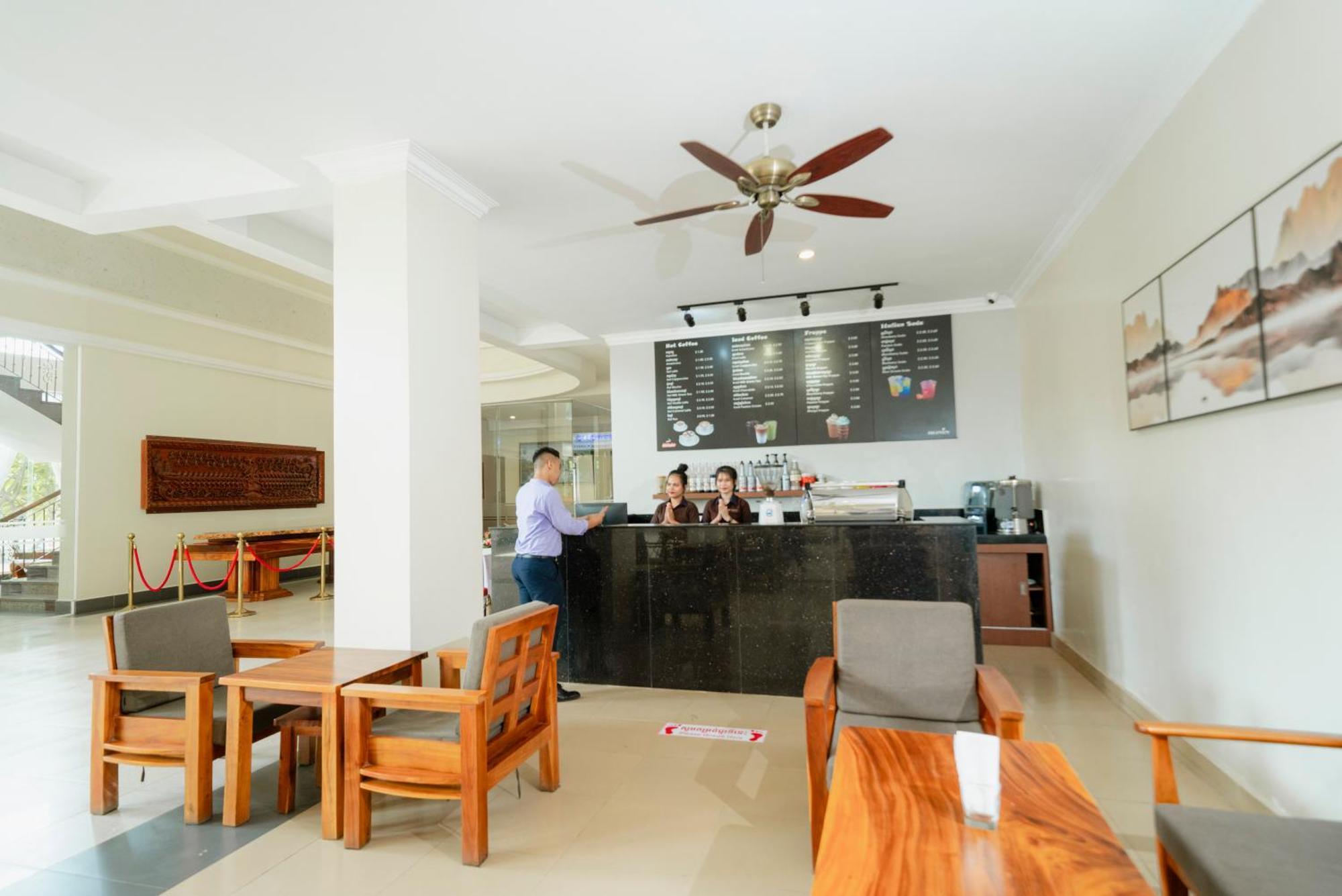Pursat Riverside Hotel & Spa Екстериор снимка
