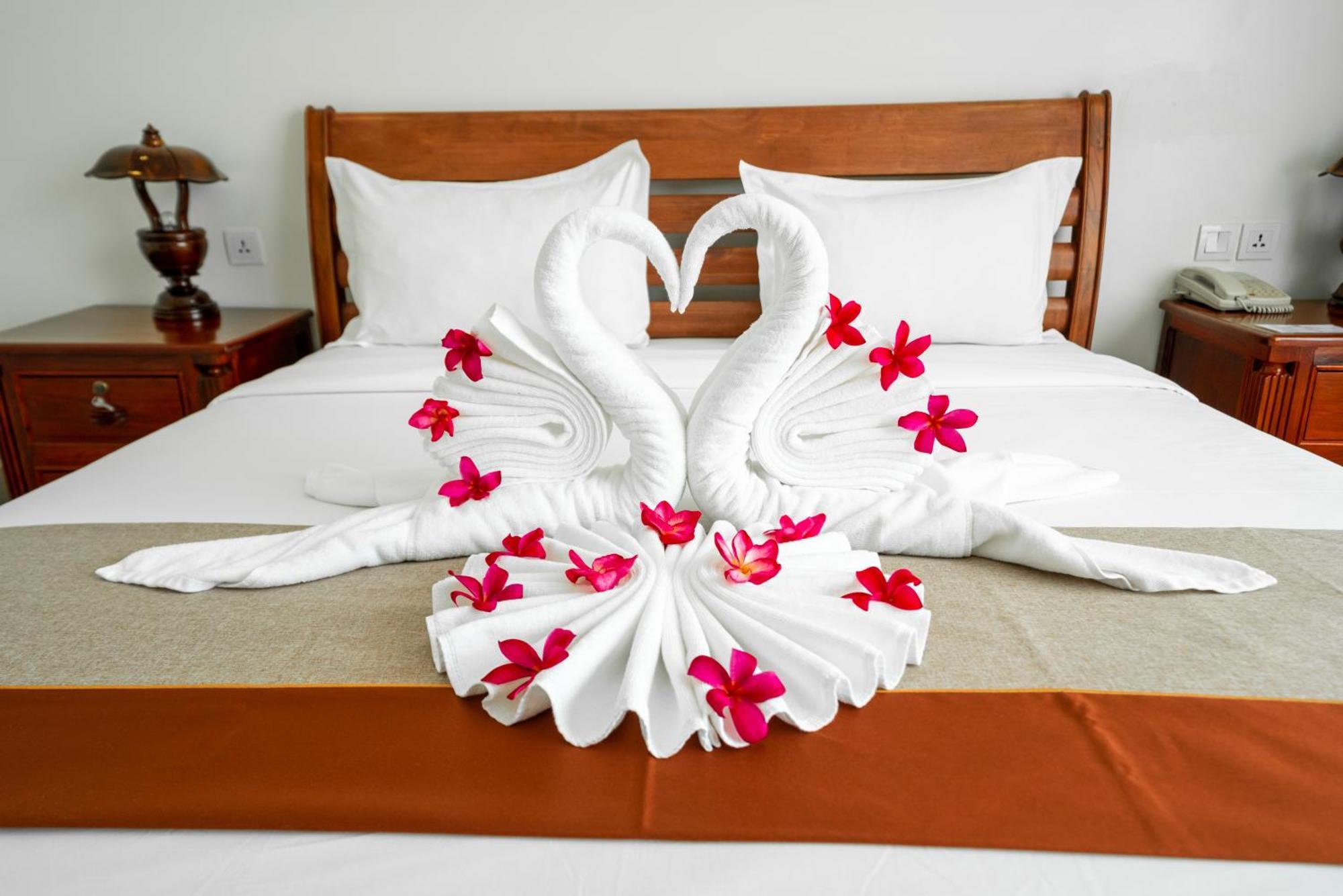 Pursat Riverside Hotel & Spa Екстериор снимка
