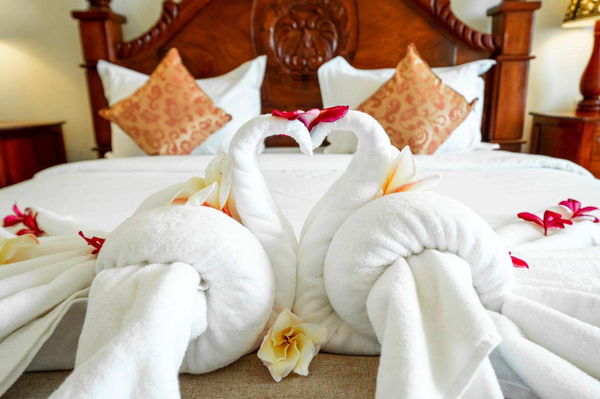 Pursat Riverside Hotel & Spa Екстериор снимка