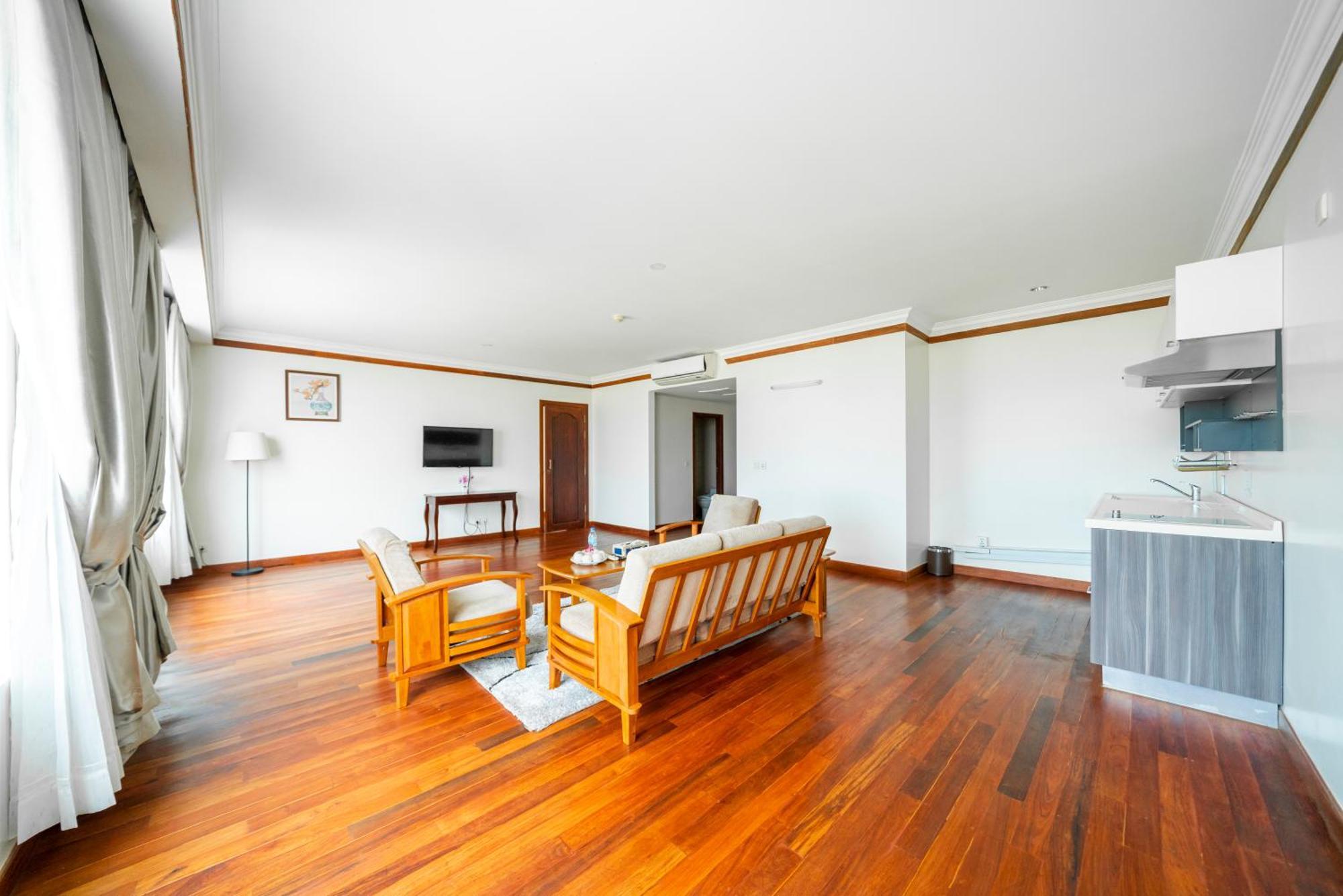 Pursat Riverside Hotel & Spa Екстериор снимка